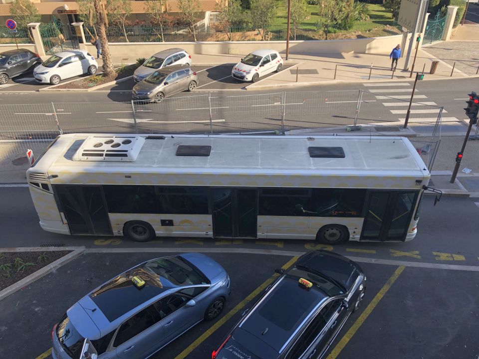 Palm Bus 326