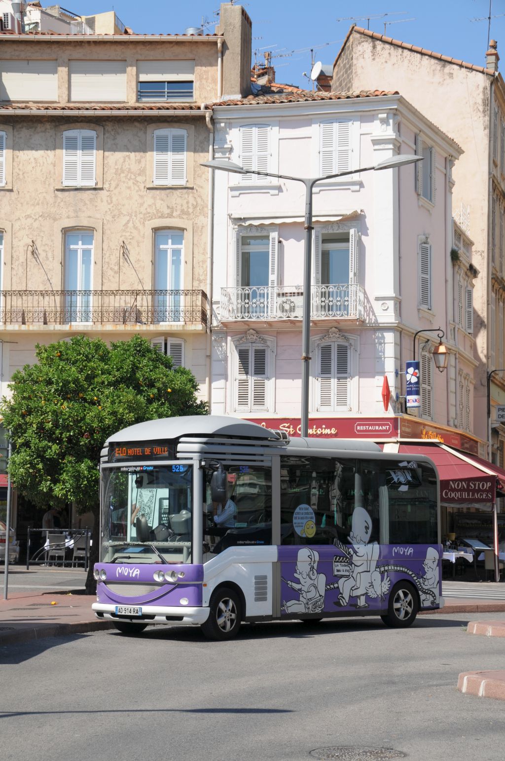 Palm Bus 525 Cannes