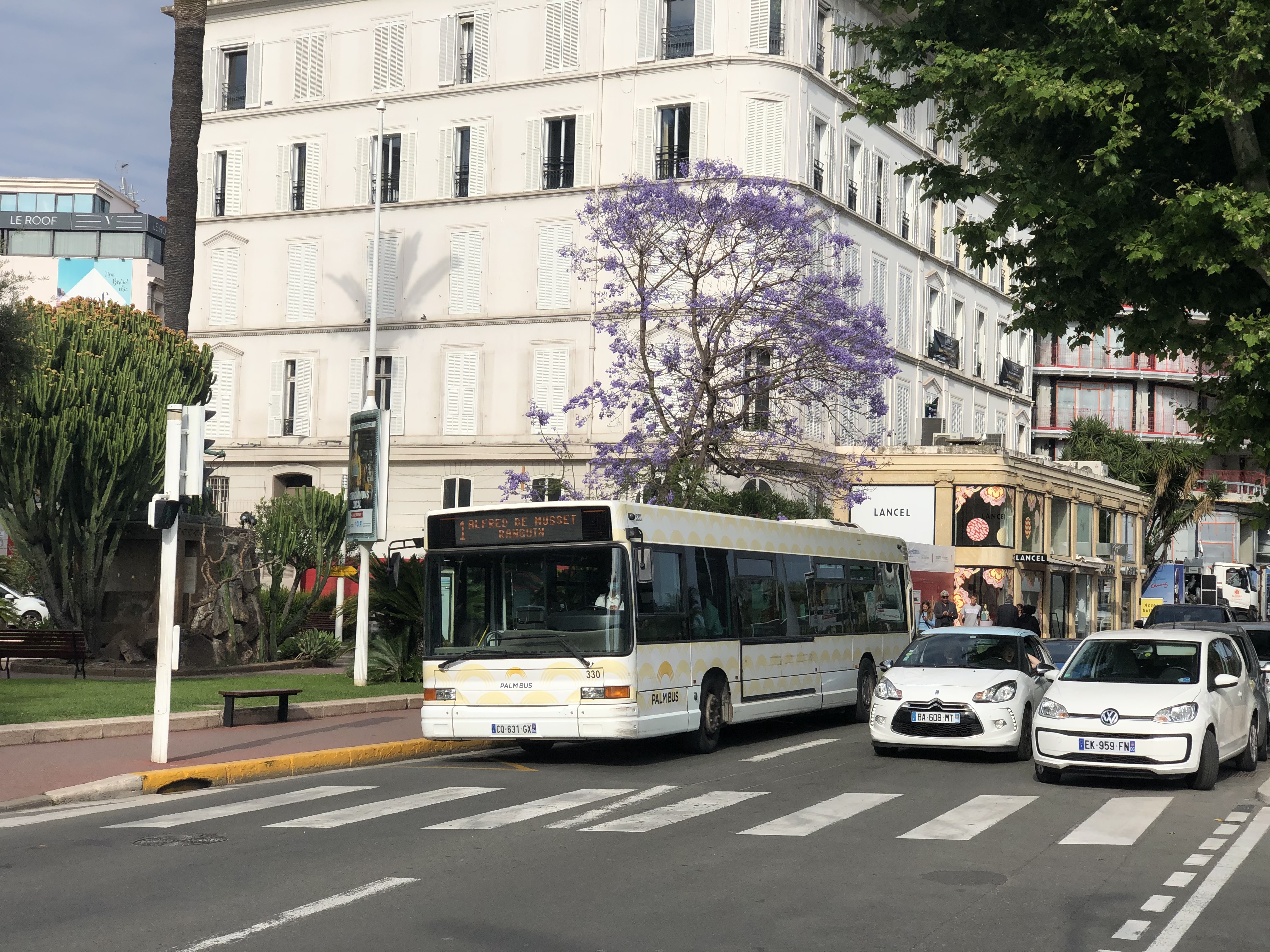 Palm Bus Gx317   n° 330  Cannes  16.12.2020