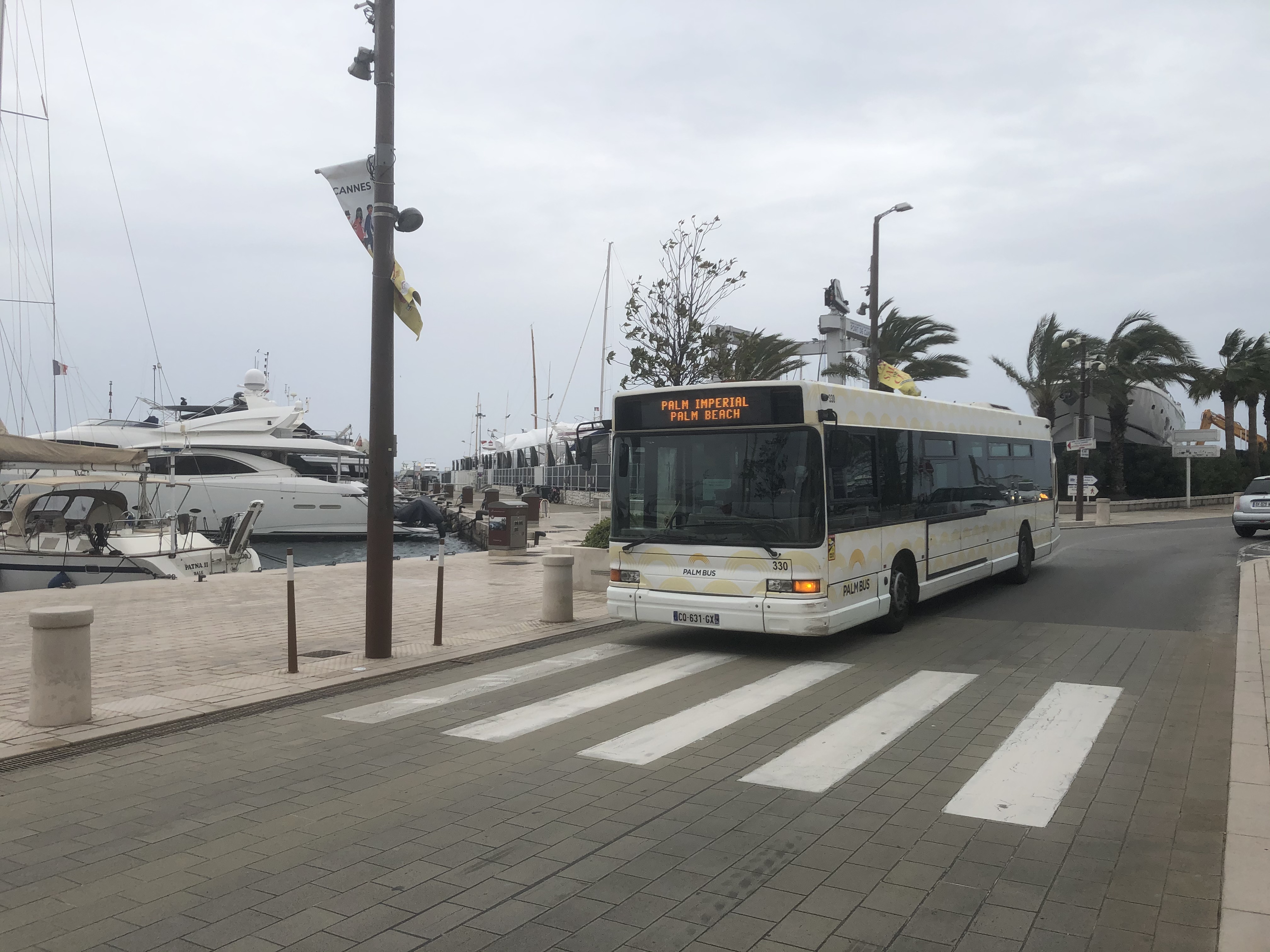 Le Gx 317 n° 330 assure un service Palm Imperial